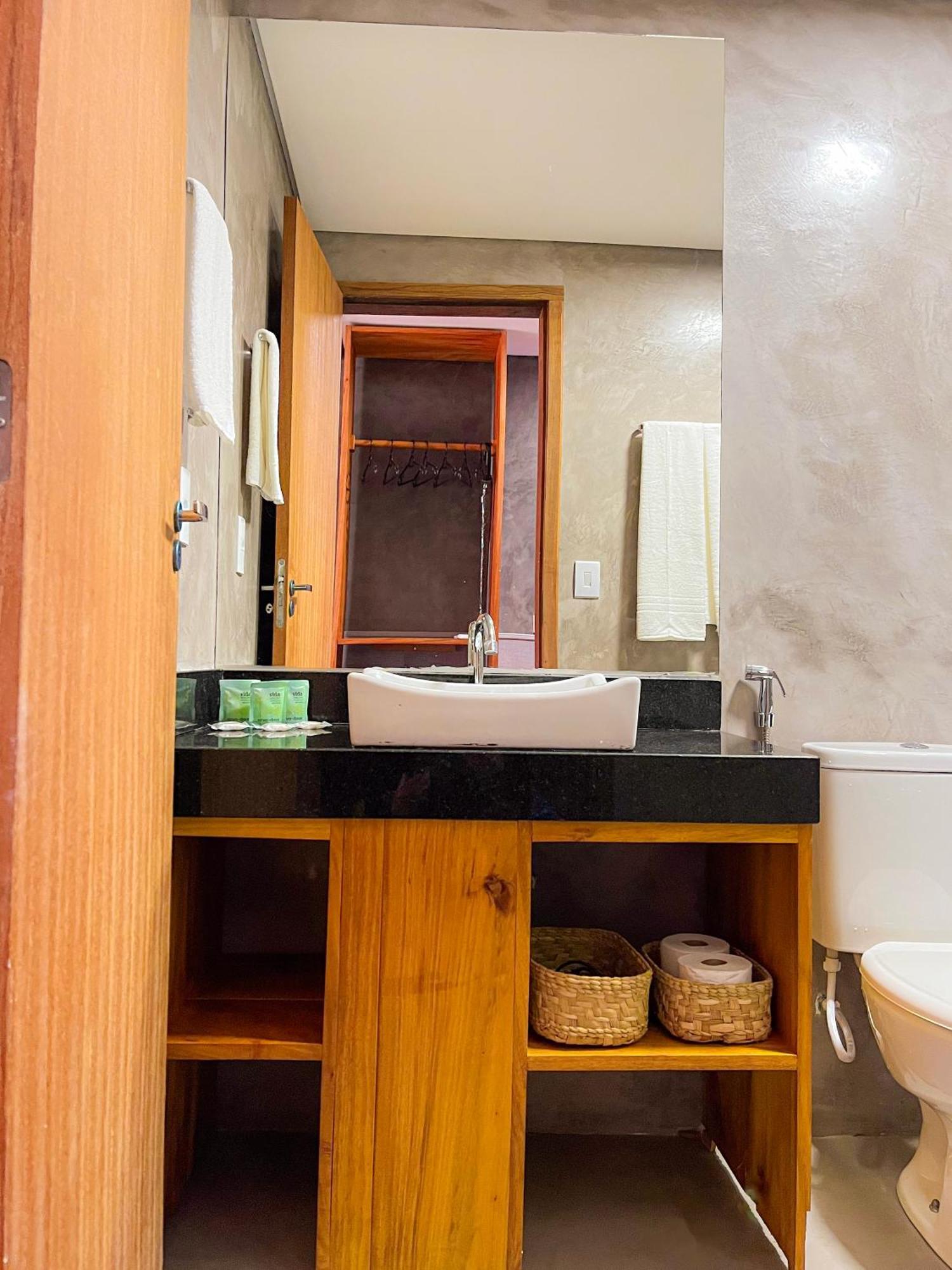 Parador 7 Bangalo, Praia Do Parracho, 1,0 Km Da Rua Mucuge Порту-Сегуру Экстерьер фото