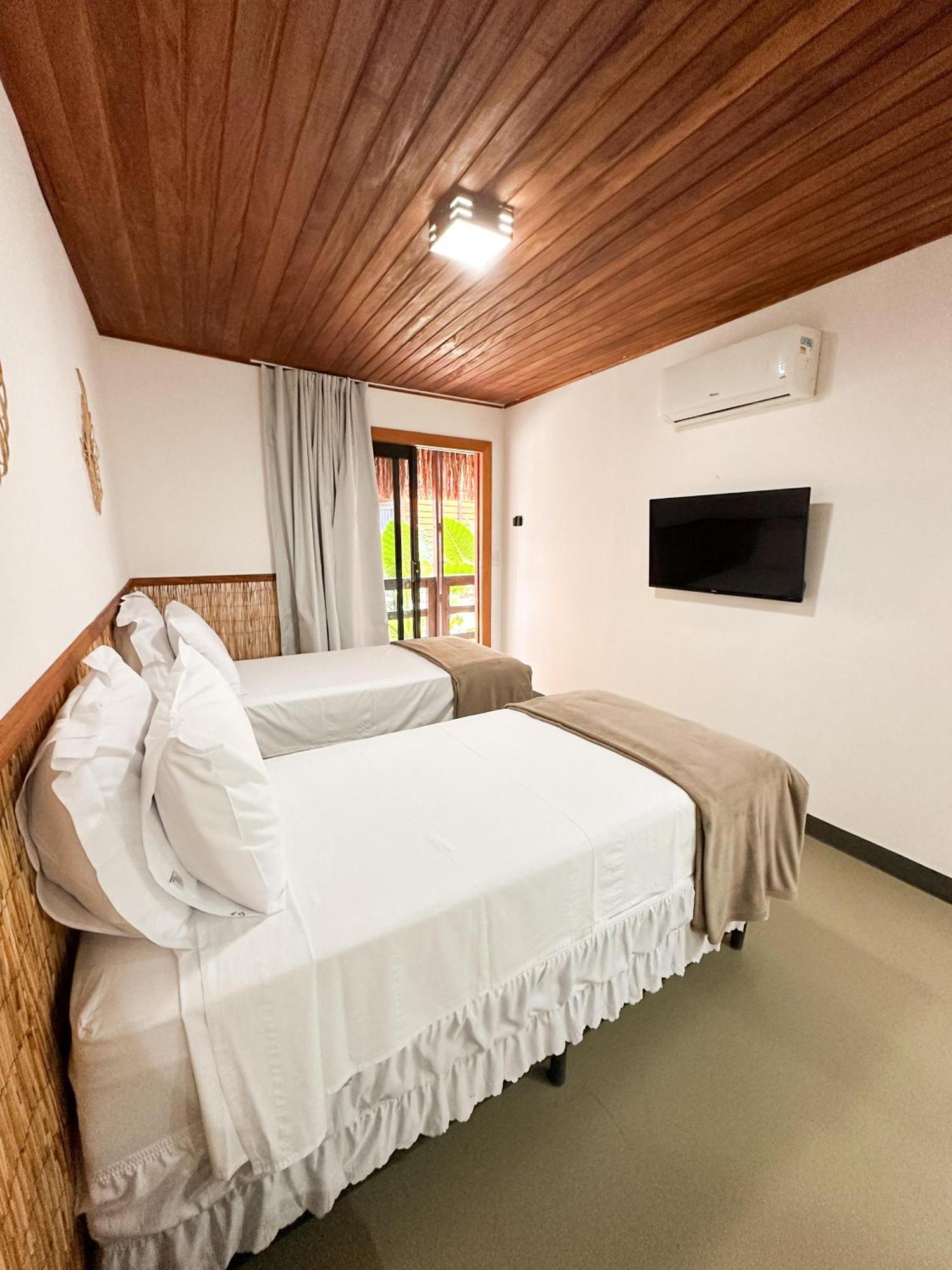 Parador 7 Bangalo, Praia Do Parracho, 1,0 Km Da Rua Mucuge Порту-Сегуру Экстерьер фото